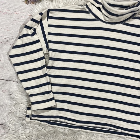 J. Crew Vintage Terry Cotton Stripe Navy Turtleneck Pullover Sweatshirt - Picture 4 of 10